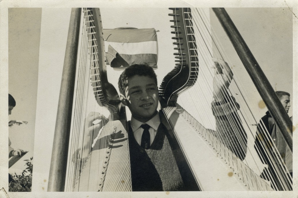 1966